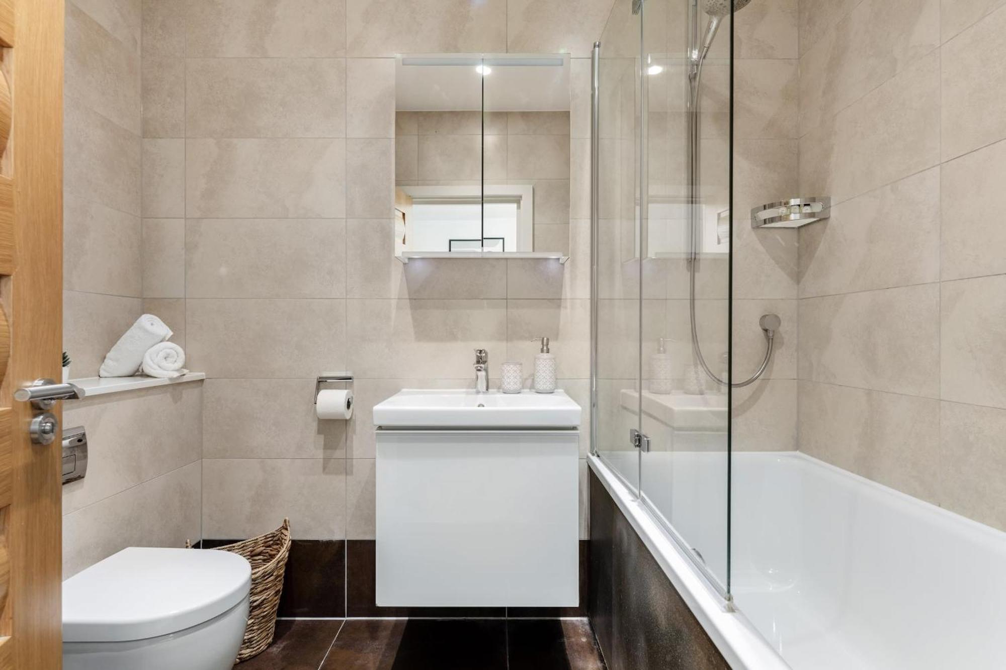 2Br In Soho - Charlotte Street - Cityapartmentstay Лондон Екстер'єр фото